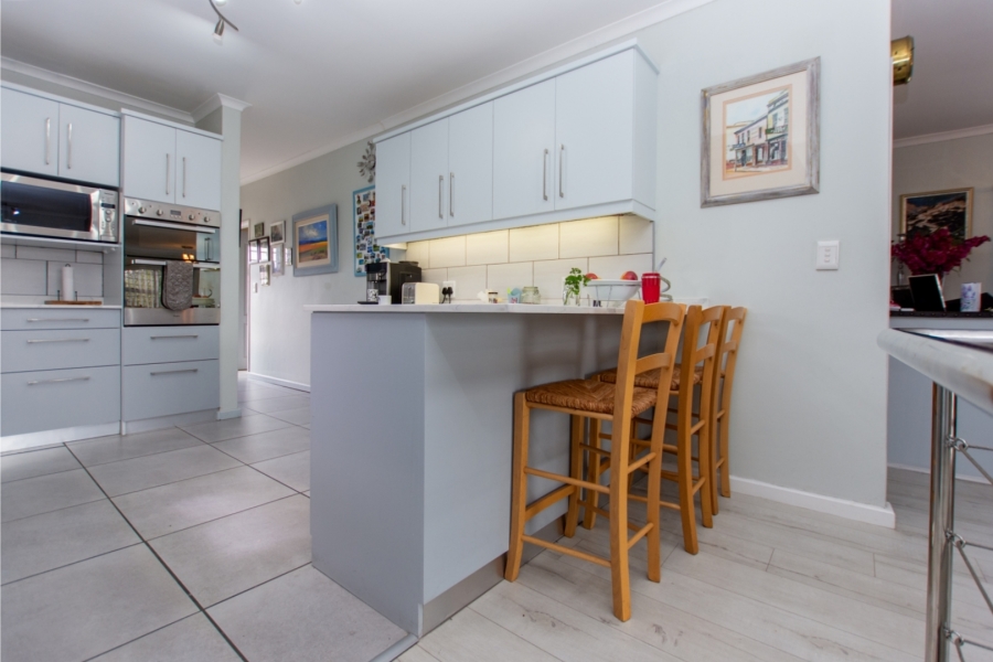 3 Bedroom Property for Sale in Velddrif Western Cape